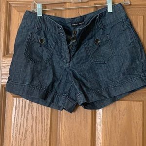 New York & Company size 4 jean shorts